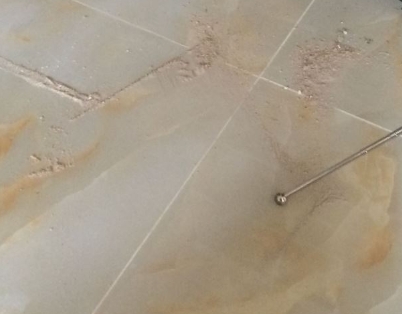 台安瓷砖空鼓维修公司分享粘合剂选择不当在瓷砖铺贴过程中可能导致以下问题